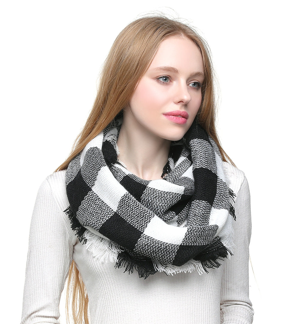 Woven Plaid Scarf